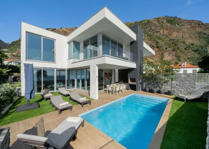 Ourmadeira - Beachfront Villa Madalena do Mar