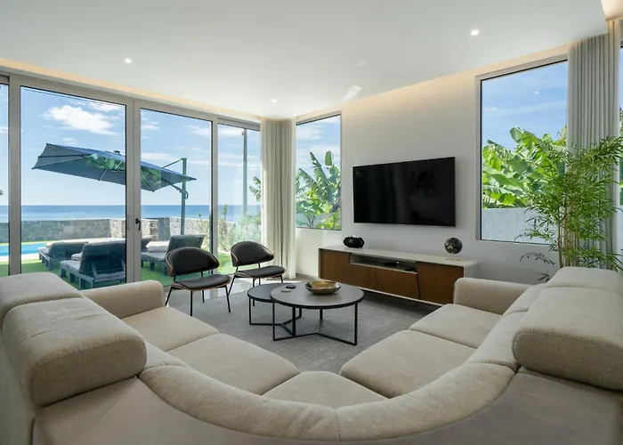 Ourmadeira - Beachfront Villa Madalena do Mar