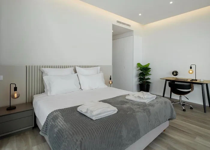 Villa Ourmadeira - Beachfront