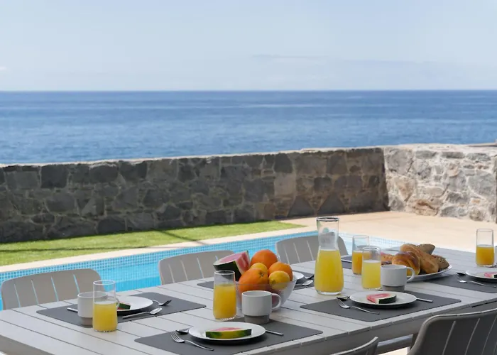 Ourmadeira - Beachfront 别墅 *