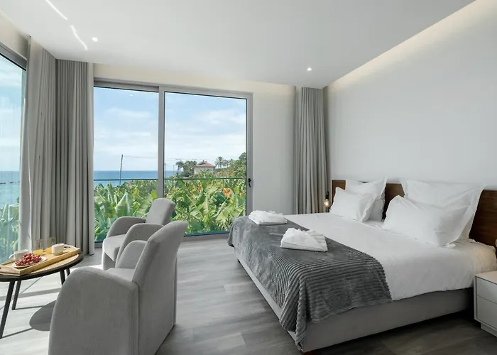 Ourmadeira - Beachfront